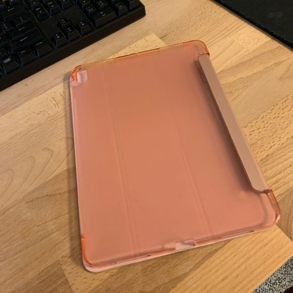 NWOT Rose Gold iPad Case - Picture 4 of 10